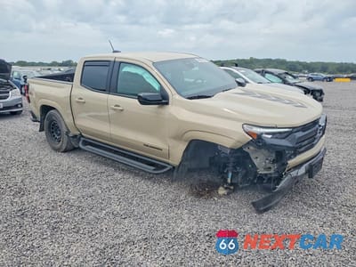 Czwarte zdjęcie samochodu z boku: 2023 CHEVROLET COLORADO VIN:1GCPTDEK4P1160796 - miniatura