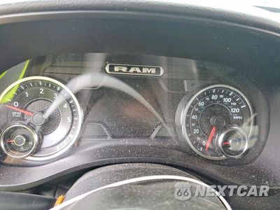 Zdjęcie 9 z 12 samochodu: 2019 RAM 1500 BIG HORN/LONE STAR VIN:1C6SRFFT9KN837782 - miniatura