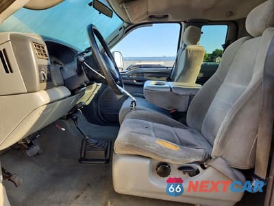 Zdjęcie 7 z 12 samochodu: 2004 FORD F250 SUPER DUTY VIN:1FTNX21L14EA85543 - miniatura