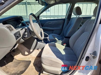 Zdjęcie 7 z 12 samochodu: 2000 TOYOTA CAMRY LE VIN:JT2BG22K2Y0403500 - miniatura