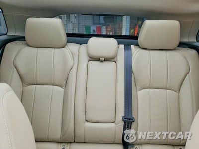 Zdjęcie 10 z 13 samochodu: 2019 LAND ROVER RANGE ROVER EVOQUE SE VIN:SALVP2RX5KH349729 - miniatura
