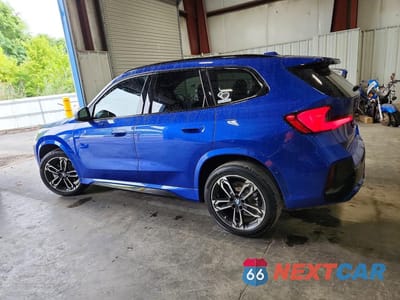 Drugie zdjęcie samochodu z przodu: 2026 BMW X1 XDRIVE28I VIN:WBX73EF05T5539508 - miniatura