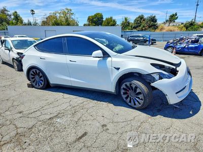 Czwarte zdjęcie samochodu z boku: 2023 TESLA MODEL Y VIN:7SAYGDEF9PF922011 - miniatura