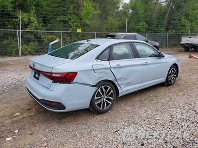 Trzecie zdjęcie samochodu z tyłu: 2026 VOLKSWAGEN JETTA SE VIN:3VW7W7BU8TM065294 - miniatura