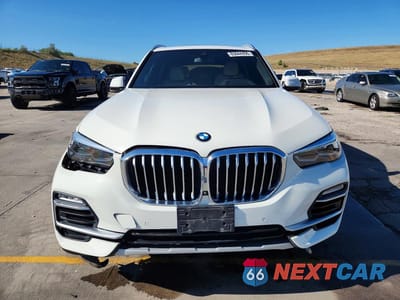 Piąte zdjęcie samochodu w środku: 2021 BMW X5 XDRIVE45E VIN:5UXTA6C00M9D32676 - miniatura