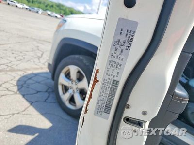 Zdjęcie 13 z 13 samochodu: 2018 JEEP COMPASS LATITUDE VIN:3C4NJDBB7JT144335 - miniatura