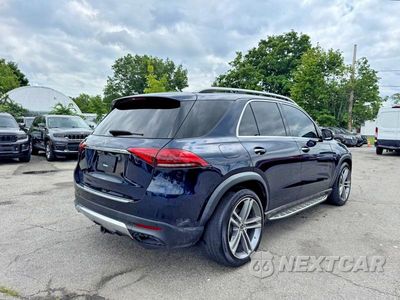 Czwarte zdjęcie samochodu z boku: 2022 MERCEDES-BENZ GLE 350 VIN:4JGFB4JB3NA745902 - miniatura