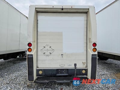 Zdjęcie 6 z 13 samochodu: 2013 ISUZU NPR VIN:JALB4T170D7W00507 - miniatura