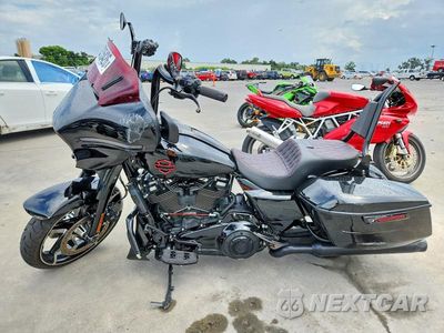 Trzecie zdjęcie samochodu z tyłu: 2024 HARLEY-DAVIDSON FLHX VIN:1HD1KB712RB653616 - miniatura