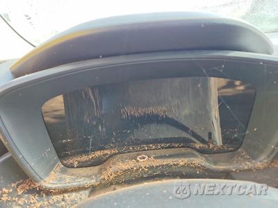 Zdjęcie 9 z 13 samochodu: 2022 TOYOTA COROLLA VIN:JTDEAMDE5NJ059420 - miniatura