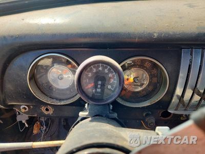 Zdjęcie 9 z 11 samochodu: 1960 CHEVROLET SUBURBAN VIN:0K146F110960 - miniatura