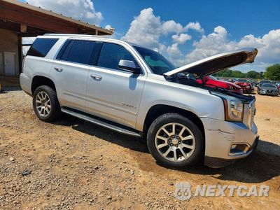 Czwarte zdjęcie samochodu z boku: 2017 GMC YUKON DENALI VIN:1GKS2CKJ0HR389762 - miniatura