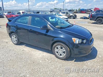 Czwarte zdjęcie samochodu z boku: 2016 CHEVROLET SONIC LT VIN:1G1JC5SB5G4124476 - miniatura