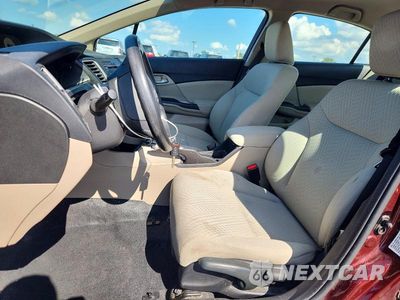 Zdjęcie 7 z 13 samochodu: 2015 HONDA CIVIC LX VIN:19XFB2F52FE091727 - miniatura