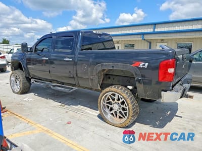 Drugie zdjęcie samochodu z przodu: 2009 CHEVROLET SILVERADO K2500 HEAVY DUTY LTZ VIN:1GCHK63679F173640 - miniatura