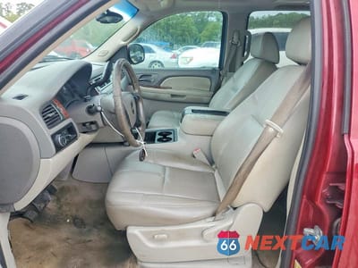 Zdjęcie 7 z 14 samochodu: 2007 CHEVROLET SUBURBAN C1500 VIN:3GNFC16J67G112743 - miniatura