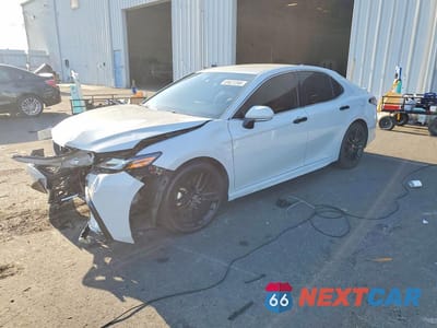 2023 TOYOTA CAMRY XSE 4T1K61AK8PU182364 - główne zdjęcie licytacji z USA - miniatura