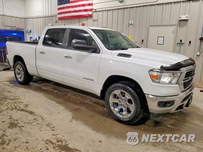 Czwarte zdjęcie samochodu z boku: 2019 RAM 1500 BIG HORN/LONE STAR VIN:1C6SRFMTXKN654040 - miniatura