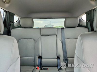 Zdjęcie 10 z 13 samochodu: 2018 HYUNDAI SANTA FE SPORT 2.4L VIN:5NMZUDLB5JH089582 - miniatura