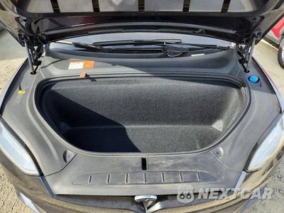 Zdjęcie 12 z 13 samochodu: 2017 TESLA MODEL X VIN:5YJXCBE25HF060462 - miniatura