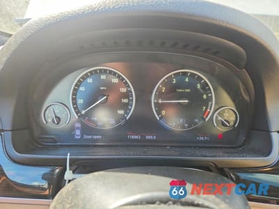Zdjęcie 9 z 12 samochodu: 2013 BMW 528 XI VIN:WBAXH5C55DDW13433 - miniatura