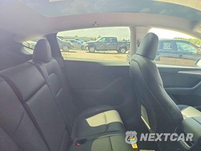 Zdjęcie 11 z 14 samochodu: 2023 TESLA MODEL Y VIN:7SAYGDEE8PA119534 - miniatura
