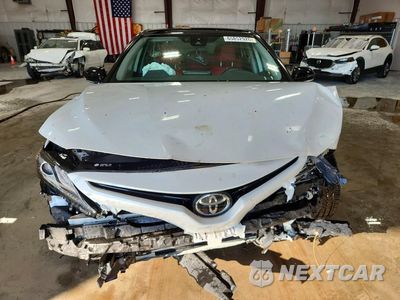 Piąte zdjęcie samochodu w środku: 2023 TOYOTA CAMRY XSE VIN:4T1K61BK3PU077729 - miniatura