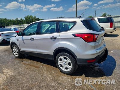 Drugie zdjęcie samochodu z przodu: 2019 FORD ESCAPE S VIN:1FMCU0F77KUB94779 - miniatura
