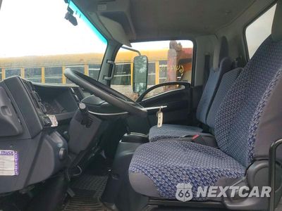 Zdjęcie 7 z 13 samochodu: 2023 CHEVROLET 4500 BOX TRUCK VIN:54DCDW1D1PS204774 - miniatura