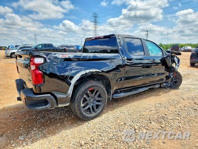 Trzecie zdjęcie samochodu z tyłu: 2022 CHEVROLET SILVERADO K1500 RST VIN:1GCUDEET1NZ620526 - miniatura