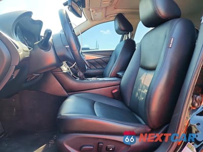 Zdjęcie 7 z 12 samochodu: 2018 INFINITI Q50 3.0T LUXE VIN:JN1EV7AR3JM430177 - miniatura