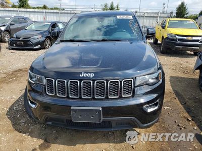 Piąte zdjęcie samochodu w środku: 2021 JEEP GRAND CHEROKEE LAREDO VIN:1C4RJFAG6MC826956 - miniatura
