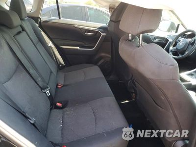 Zdjęcie 11 z 13 samochodu: 2021 TOYOTA RAV4 XLE VIN:2T3W1RFVXMC111155 - miniatura