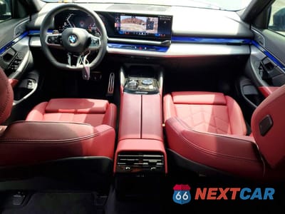 Zdjęcie 8 z 12 samochodu: 2026 BMW 530 I VIN:WBA43FJ05TCW34429 - miniatura