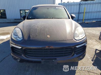 Piąte zdjęcie samochodu w środku: 2016 PORSCHE CAYENNE VIN:WP1AA2A28GLA04172 - miniatura