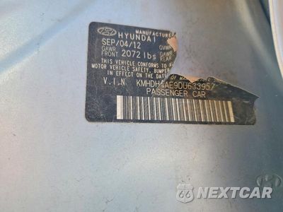 Zdjęcie 12 z 12 samochodu: 2013 HYUNDAI ELANTRA GLS VIN:KMHDH4AE9DU633957 - miniatura