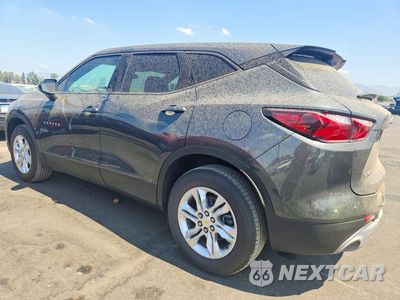 Drugie zdjęcie samochodu z przodu: 2019 CHEVROLET BLAZER 1LT VIN:3GNKBBRA9KS682423 - miniatura