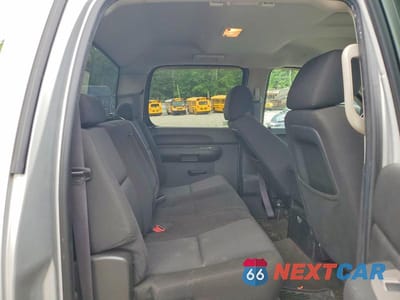 Zdjęcie 11 z 13 samochodu: 2011 CHEVROLET SILVERADO K2500 HEAVY DUTY LT VIN:1GC1KXCG0BF187773 - miniatura