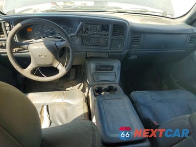 Zdjęcie 8 z 12 samochodu: 2002 CHEVROLET SILVERADO K1500 VIN:1GCEK19T52Z145083 - miniatura