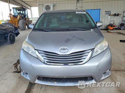 Piąte zdjęcie samochodu w środku: 2017 TOYOTA SIENNA LE VIN:5TDKZ3DC4HS882514 - miniatura