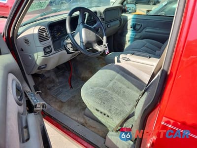 Zdjęcie 7 z 14 samochodu: 1999 GMC YUKON VIN:1GKEC13R8XJ732463 - miniatura