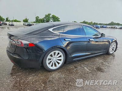 Trzecie zdjęcie samochodu z tyłu: 2017 TESLA MODEL S VIN:5YJSA1E17HF215420 - miniatura
