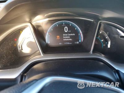 Zdjęcie 9 z 12 samochodu: 2018 HONDA CIVIC EX VIN:2HGFC2F74JH601461 - miniatura