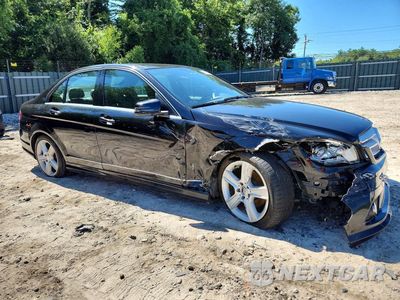 Czwarte zdjęcie samochodu z boku: 2010 MERCEDES-BENZ C 300 4MATIC VIN:WDDGF8BB9AF413484 - miniatura