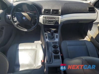 Zdjęcie 8 z 12 samochodu: 2002 BMW 325 I VIN:WBAEV33462KL58392 - miniatura