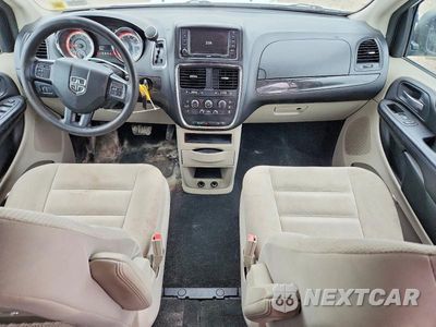 Zdjęcie 8 z 13 samochodu: 2019 DODGE GRAND CARAVAN SE VIN:2C4RDGBG6KR571614 - miniatura