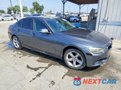 Czwarte zdjęcie samochodu z boku: 2012 BMW 328 I VIN:WBA3A5C56CF344719 - miniatura