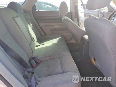 Zdjęcie 10 z 12 samochodu: 2006 DODGE MAGNUM SE VIN:2D4FV47T36H359322 - miniatura