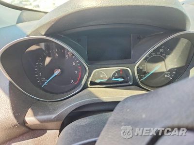 Zdjęcie 9 z 13 samochodu: 2018 FORD ESCAPE SE VIN:1FMCU9GD3JUD60318 - miniatura