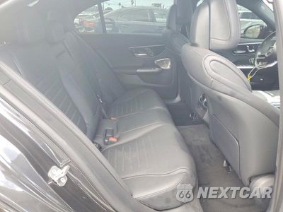 Zdjęcie 10 z 13 samochodu: 2025 MERCEDES-BENZ C 300 VIN:W1KAF4GB8SR258790 - miniatura